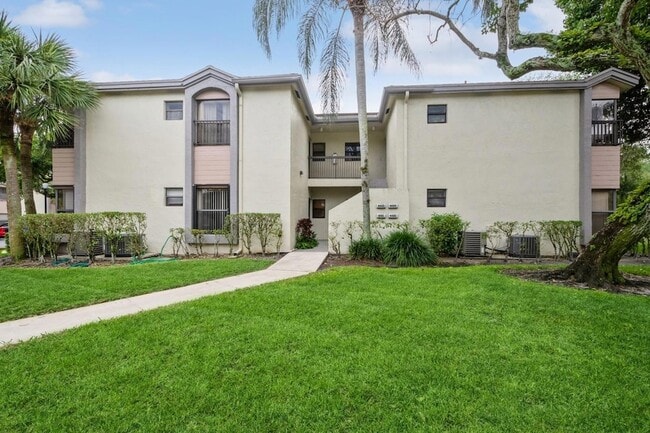 property at 4485 Carambola Cir S