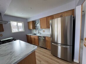 3923 Pawn Pl in Anchorage, AK - Building Photo - Building Photo