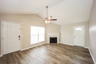 220 Willow Springs Dr in Jonesboro, GA - Building Photo - Building Photo