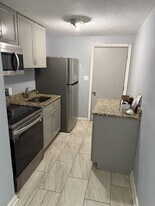 2304 S Calhoun St in Tallahassee, FL - Building Photo