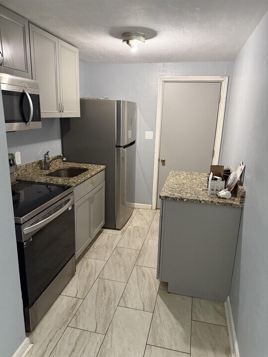 2304 S Calhoun St in Tallahassee, FL - Building Photo