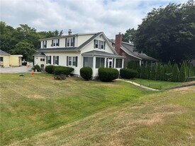 83 Farnum Pike in Smithfield, RI - Building Photo