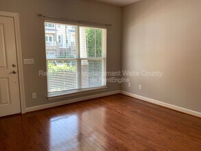 8025 Goldenrain Way in Raleigh, NC - Building Photo - Building Photo