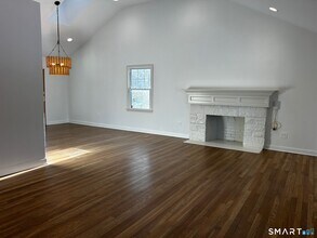 97 Godfrey Rd in Fairfield, CT - Building Photo - Building Photo