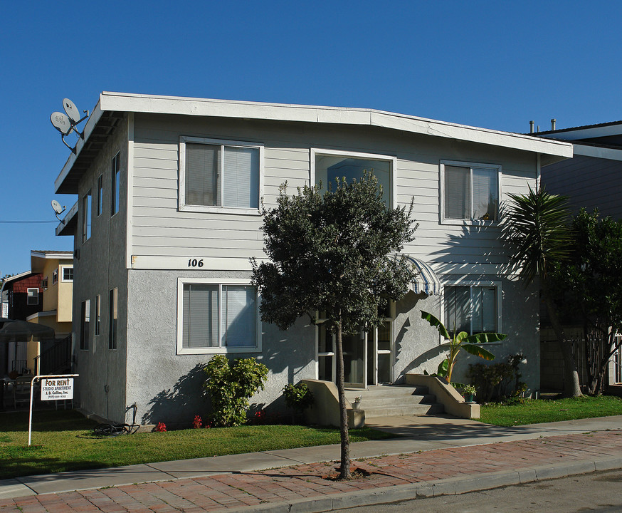 106 E Balboa Blvd in Newport Beach, CA - Building Photo