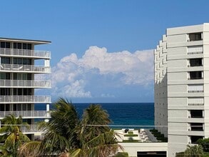 3555 S Ocean Blvd in South Palm Beach, FL - Building Photo - Building Photo