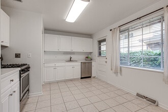 370 Madison Ave in Glencoe, IL - Building Photo - Building Photo