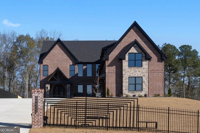 property at 407 Thunder Rd