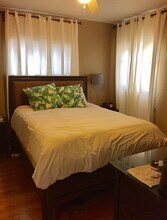 223 40th St, Unit B in Manhattan Beach, CA - Building Photo - Building Photo
