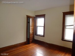 86 Bromfield Rd-Unit -# 1 in Somerville, MA - Building Photo - Building Photo