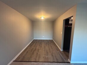 110 N Kenilworth Ave, Unit 1C in Oak Park, IL - Building Photo - Building Photo