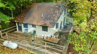 279 Firefly Rd in Whittier, NC - Building Photo - Building Photo