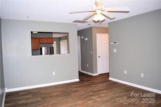 113 Steam Engine Dr in Mooresville, NC - Building Photo - Building Photo