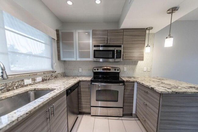 property at 64 Isle of Venice Dr