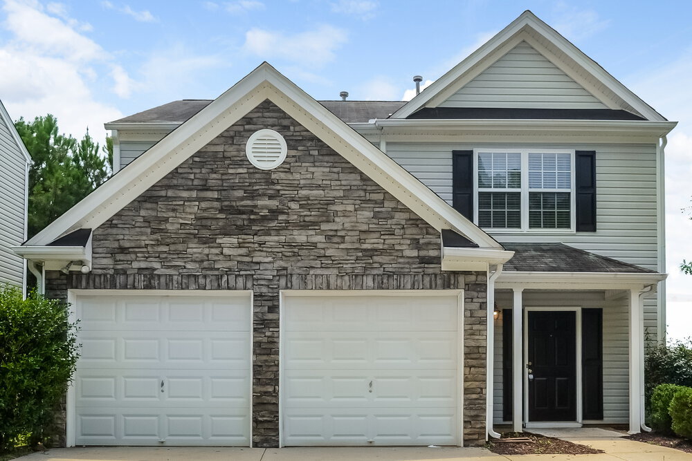 241 Weatherstone Pointe Dr in Woodstock, GA - Building Photo