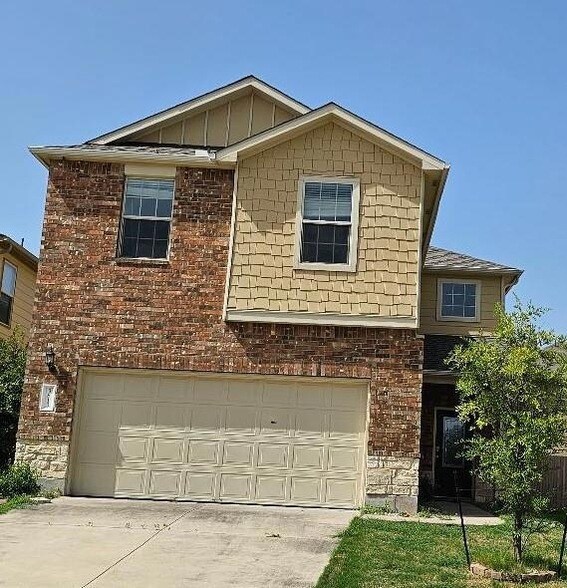 3813 Tranquil Ln, Unit B-711 in Austin, TX - Building Photo