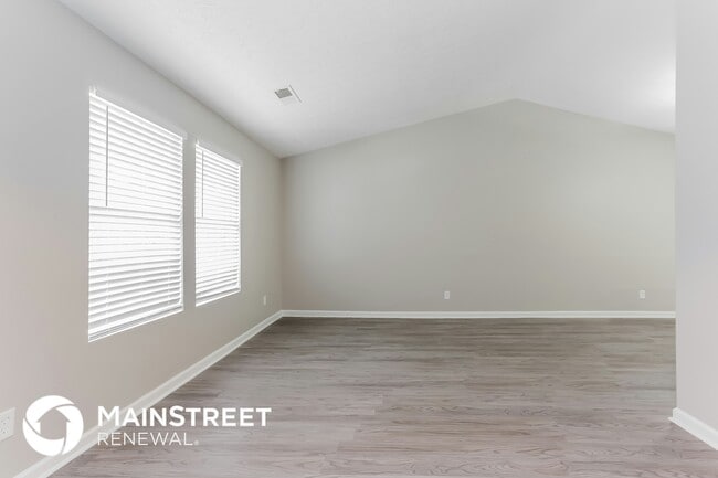 5489 Tunbridge Wells Rd in Lithonia, GA - Building Photo - Building Photo