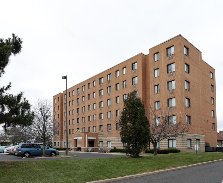 Miriam & Robert M. Rieder House in Philadelphia, PA - Foto de edificio