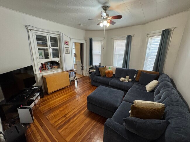 294 Highland Ave, Unit 1