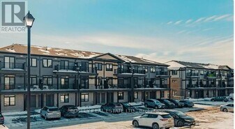 76 Lomond Ln in Kitchener, ON - Building Photo