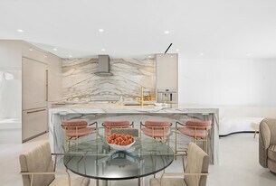 3474 S Ocean Blvd in Palm Beach, FL - Building Photo