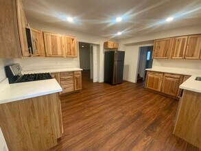 810 E 63rd St in Tacoma, WA - Building Photo - Building Photo