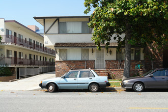 517 W Stocker St in Glendale, CA - Building Photo - Building Photo