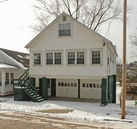 Building Photo - 211-213 Holly St Apartments in Marietta, Ohio