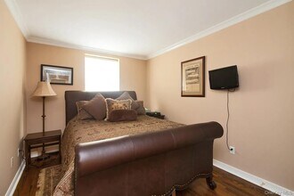 6902 Narrows Ave in Brooklyn, NY - Building Photo - Building Photo