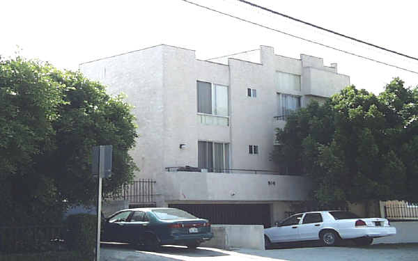 856 N Van Ness Ave in Los Angeles, CA - Building Photo