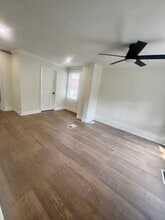 813 E Chestnut St in Coatesville, PA - Building Photo - Building Photo