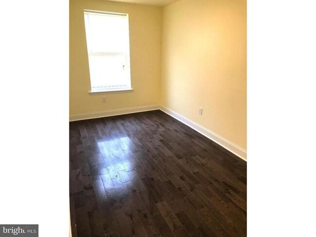 property at 1427 W Girard Ave