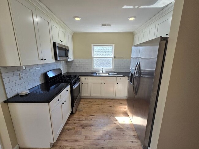 property at 53 Philip Pl