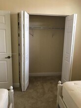 14657 SW 14th St in Pembroke Pines, FL - Building Photo - Building Photo
