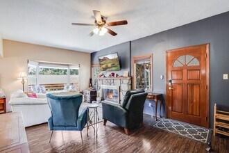 1212 SE Oak Grove Blvd in Milwaukie, OR - Building Photo - Building Photo