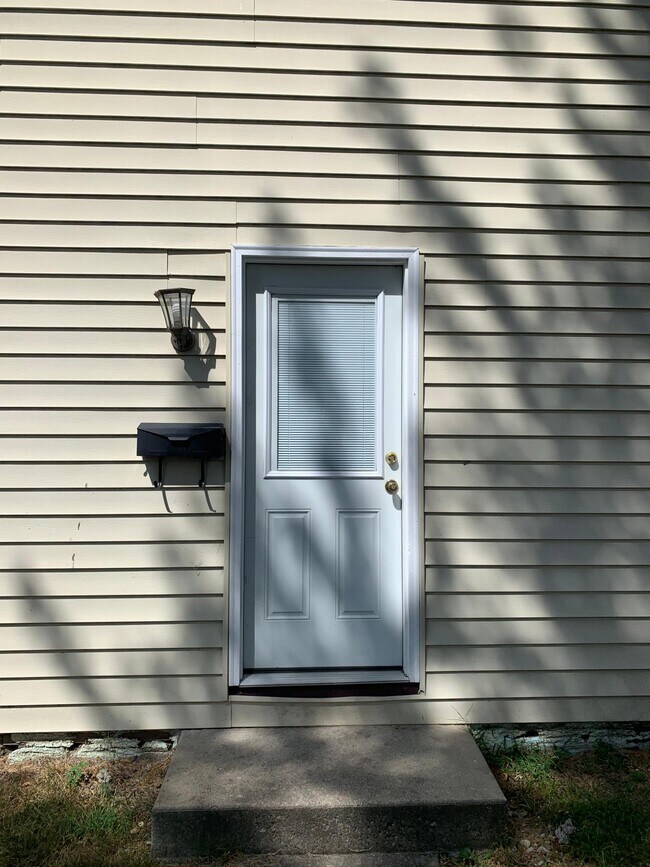 91 N Buena Vista St Rentals in Newark, OH