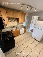 9438 Burdella Ave in St. Louis, MO - Foto de edificio - Building Photo