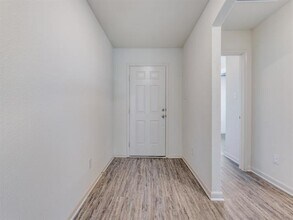 13611 Logan Pass Dr in Ponder, TX - Building Photo - Building Photo