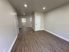 1537 Jefferson Ave in Miami Beach, FL - Building Photo - Building Photo