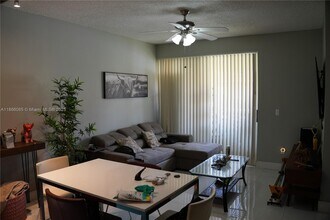 18332 NW 68th Ave in Hialeah, FL - Building Photo - Building Photo