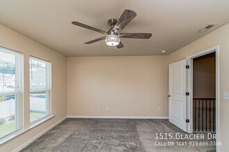 1515 Glacier Dr in Durham, NC - Building Photo - Building Photo