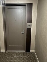 320 Tweedsmuir Ave in Toronto, ON - Building Photo - Building Photo