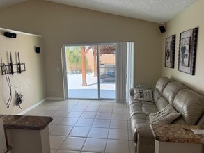 2139 Fairmont Cir in Orlando, FL - Building Photo - Building Photo