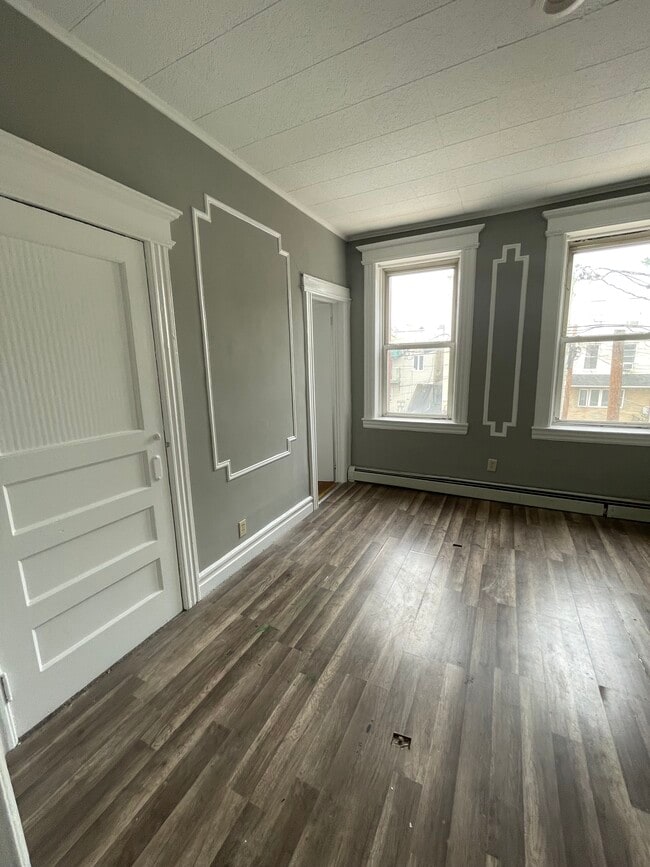 72 New York Ave, Unit 2