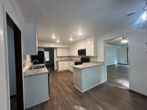 507 Colonial Cir in Starkville, MS - Building Photo - Building Photo