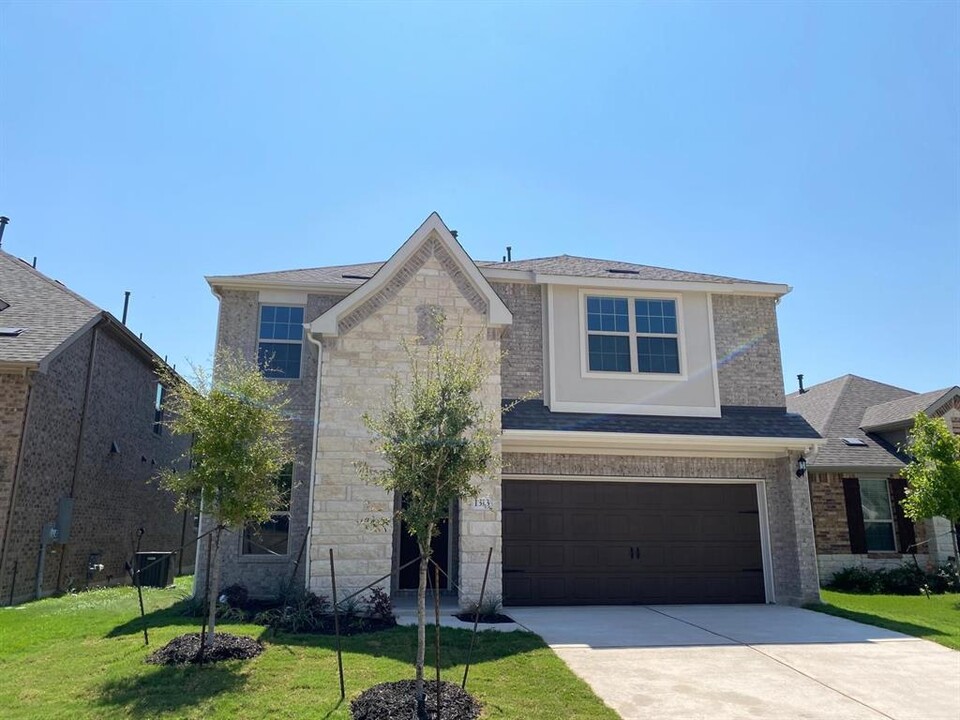 1313 Crescent Ln in Georgetown, TX - Building Photo