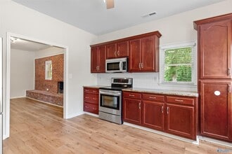 285 Ruby Dr in Huntsville, AL - Building Photo - Building Photo