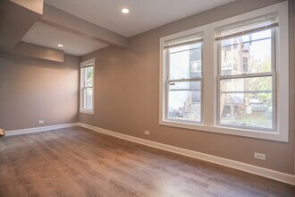 1925 W Warner Ave in Chicago, IL - Building Photo - Building Photo