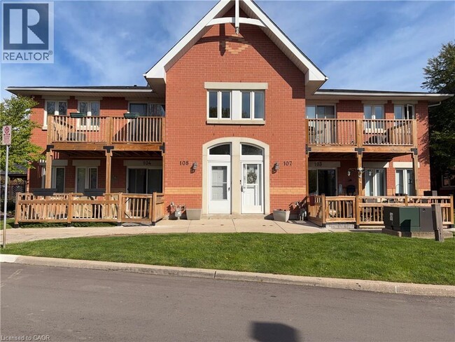 property at 4140 Foxwood Dr