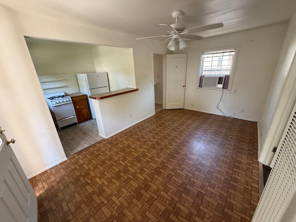 1372 Vallombrosa Ave in Chico, CA - Building Photo